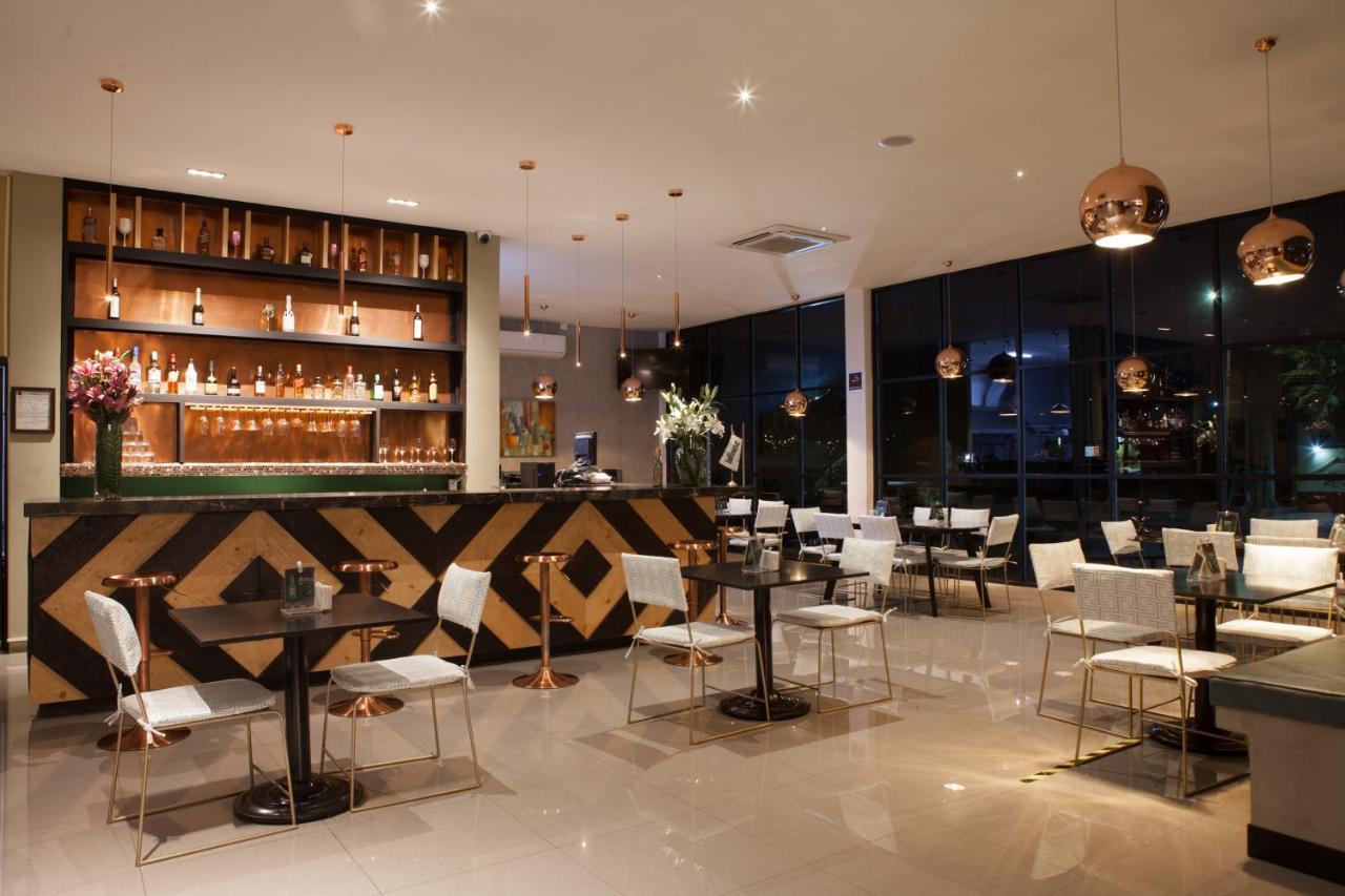 Inhouse Culiacan Exterior photo