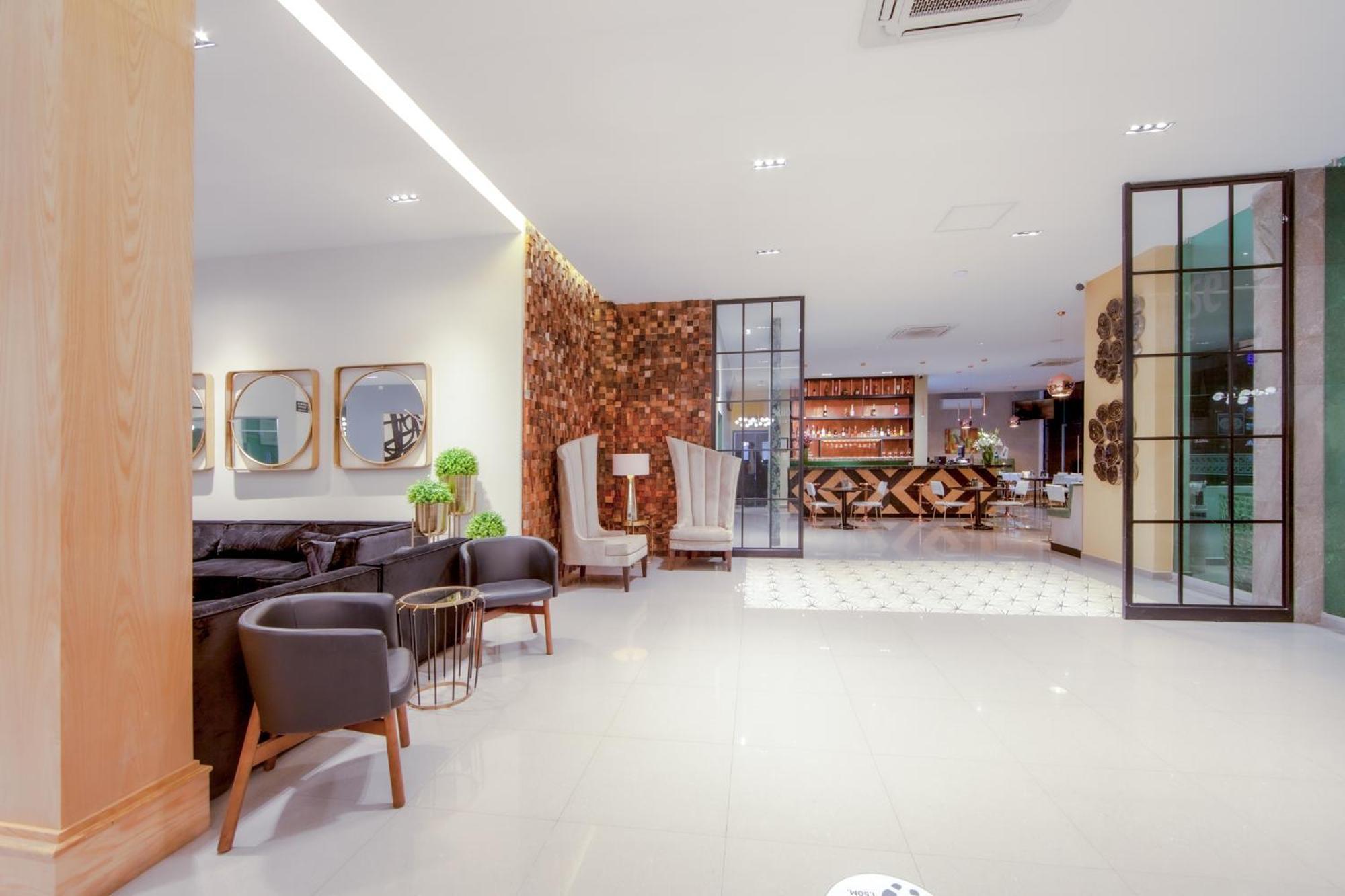 Inhouse Culiacan Exterior photo